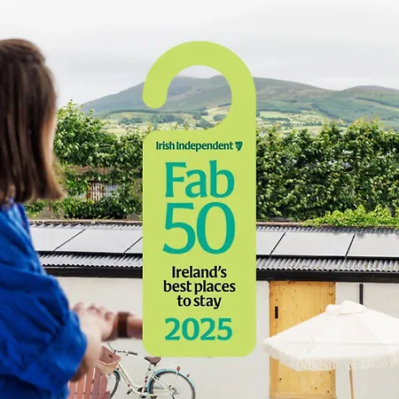 Barnahown, 3* ميتشيل ستون